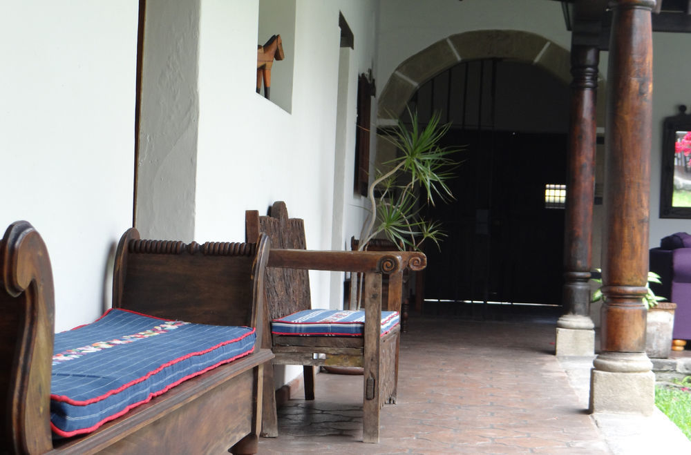 Casa Naranjo Bed & Breakfast Antigua Exterior photo